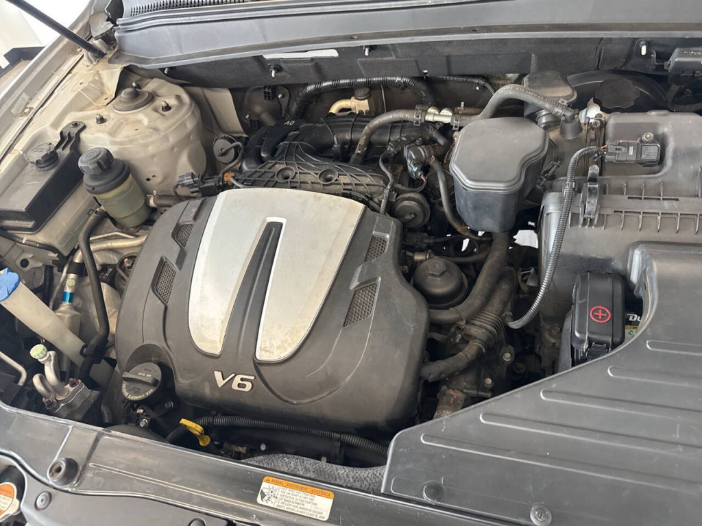 2011 Hyundai Santa Fe Image 37