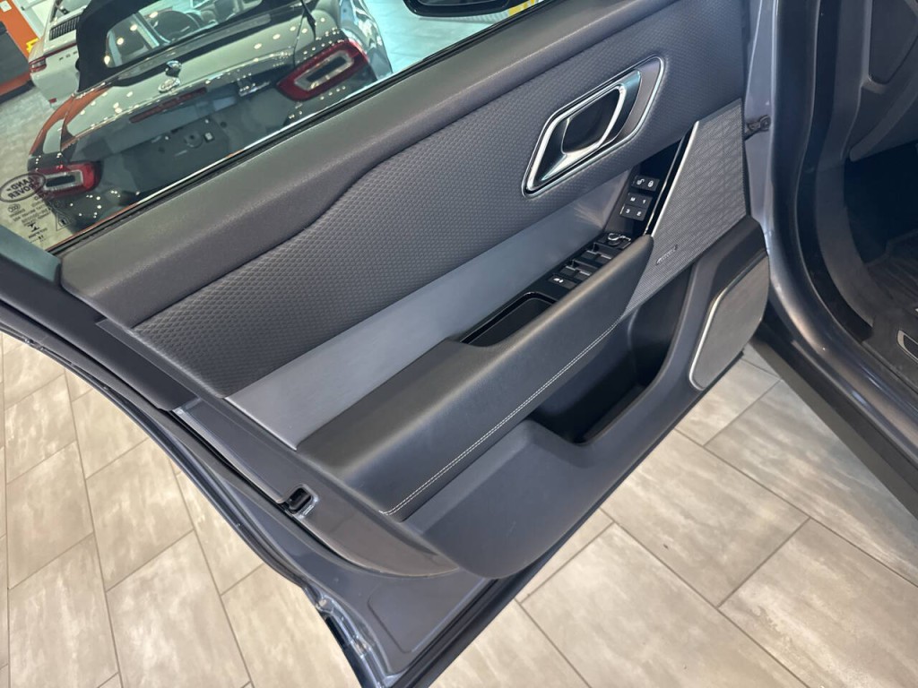 2019 Land Rover Range Rover Image 29