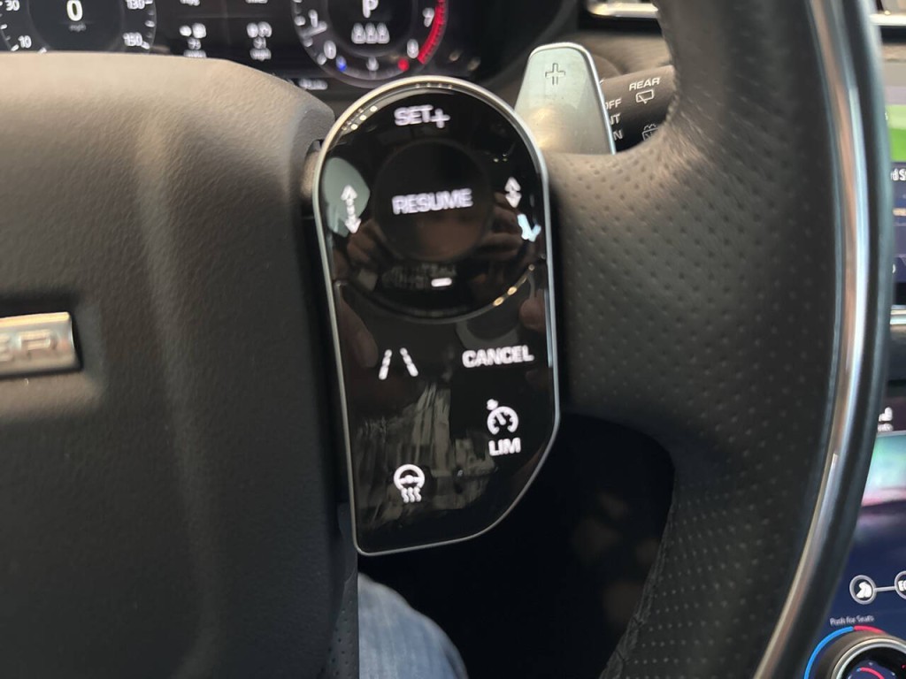 2019 Land Rover Range Rover Image 41