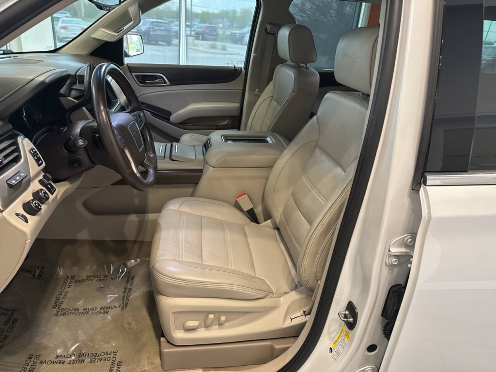 2018 GMC Yukon Image 17