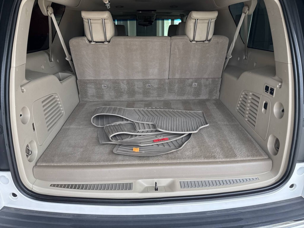 2018 GMC Yukon Image 33