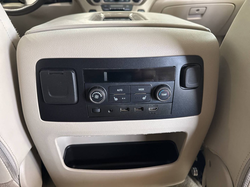 2018 GMC Yukon Image 41