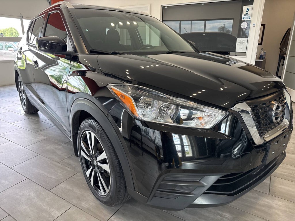 2020 Nissan Kicks Image 2