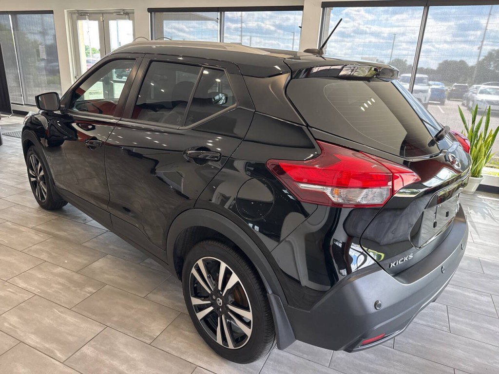 2020 Nissan Kicks Image 16