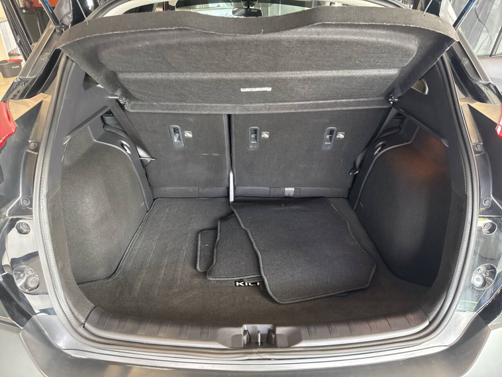 2020 Nissan Kicks Image 28