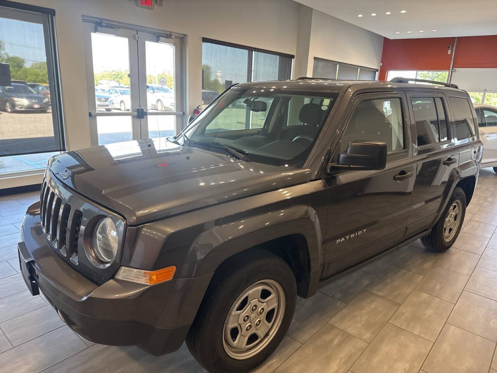 2016 Jeep Patriot Image 9