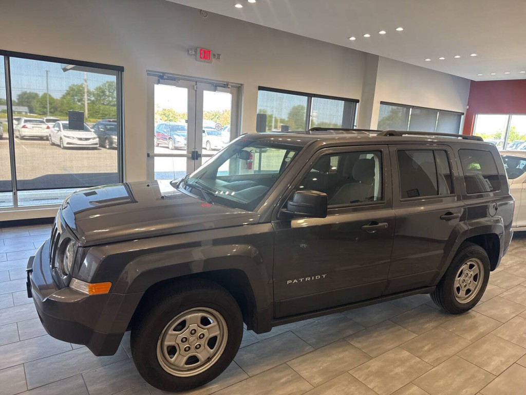2016 Jeep Patriot Image 10