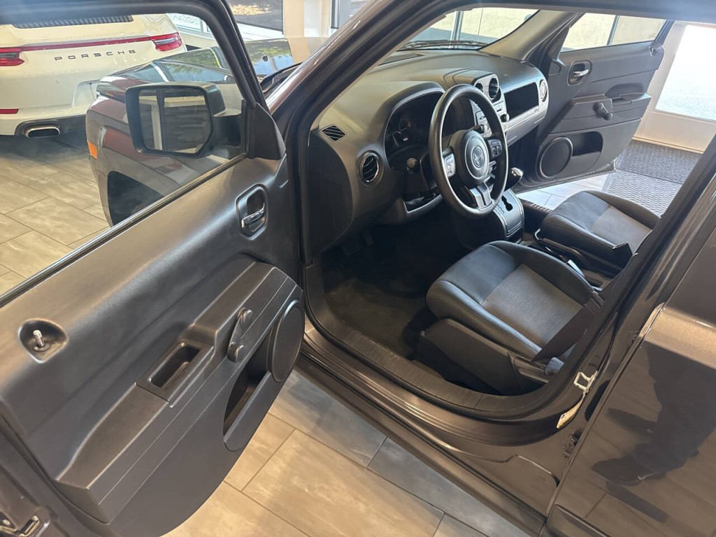 2016 Jeep Patriot Image 18