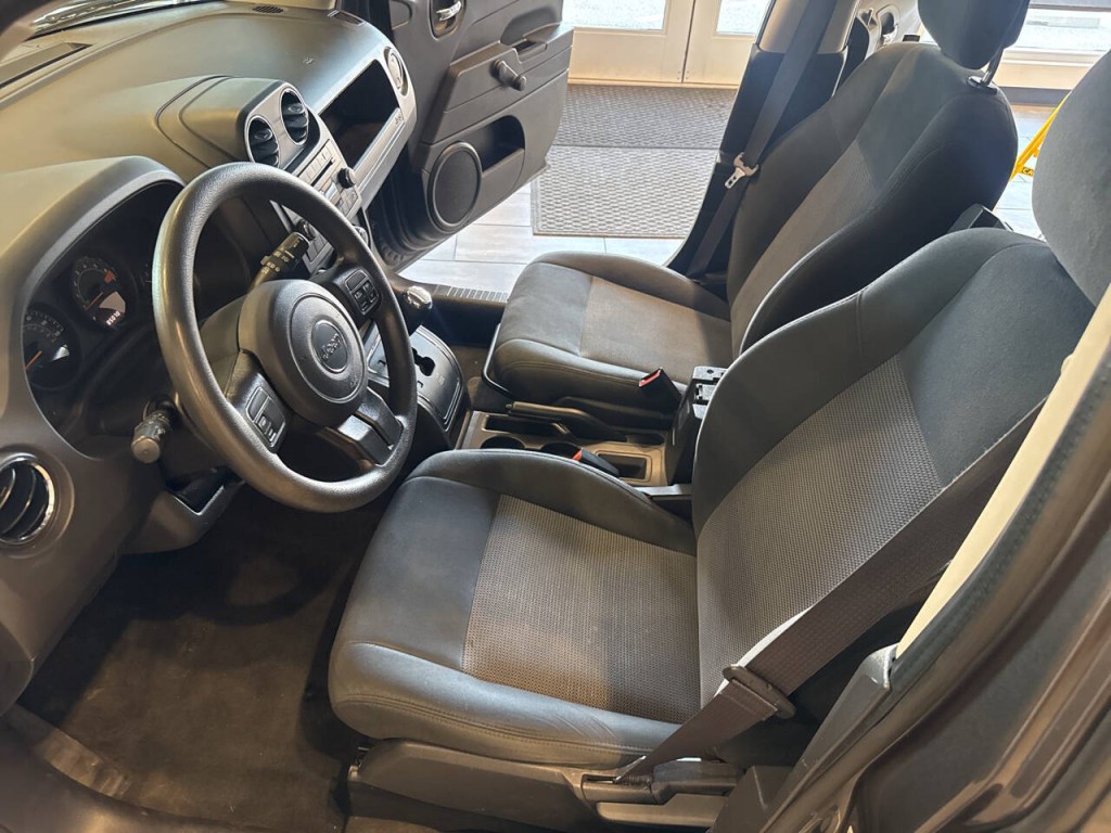2016 Jeep Patriot Image 19