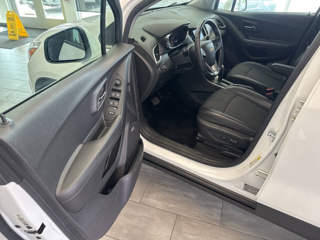 2020 Chevrolet Trax Image 14