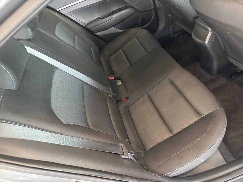 2018 Hyundai Elantra Image 22