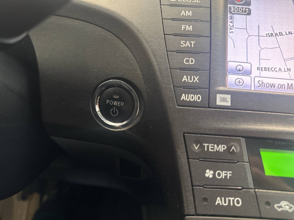 2010 Toyota Prius Image 26