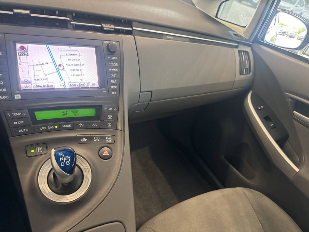 2010 Toyota Prius Image 27