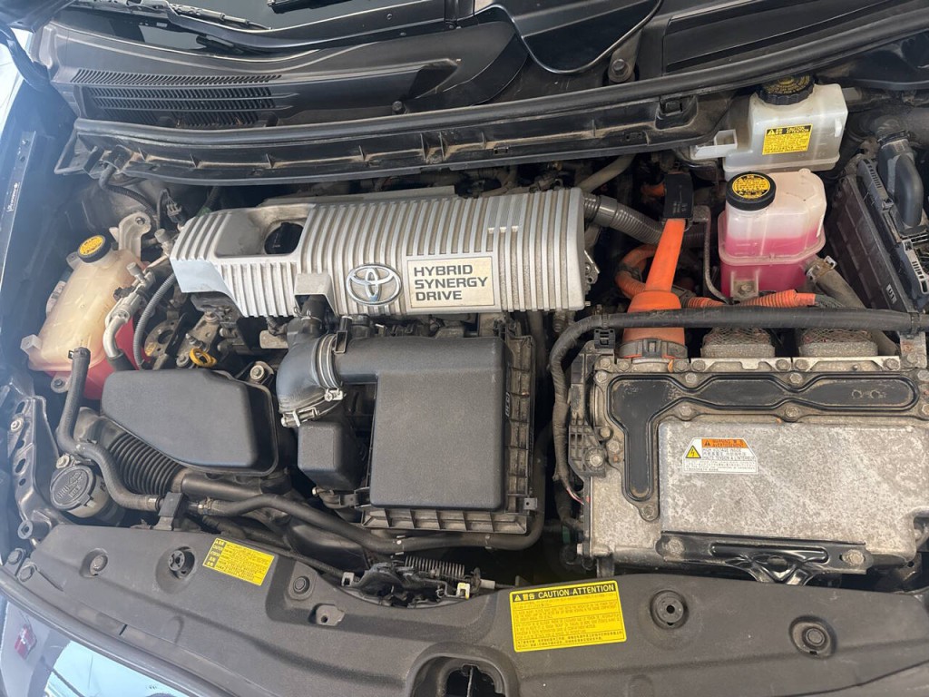 2010 Toyota Prius Image 33