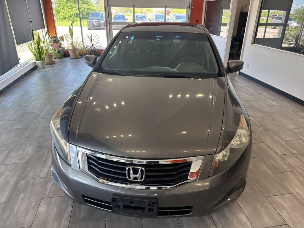 2009 Honda Accord Image 8