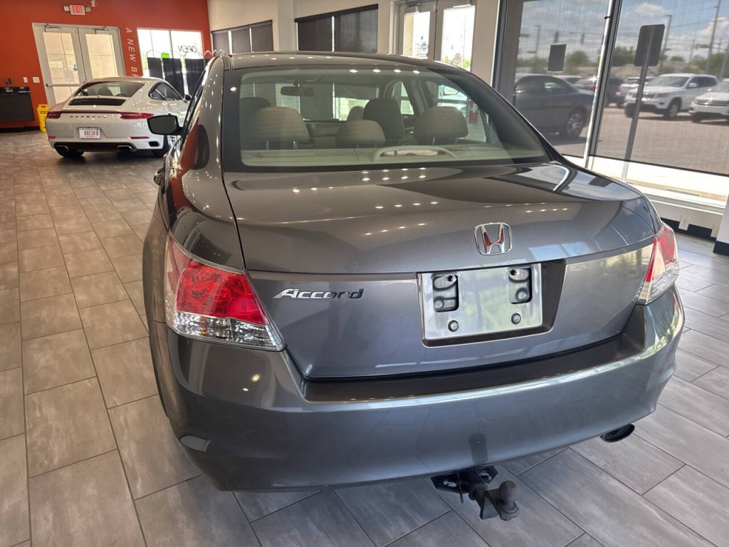 2009 Honda Accord Image 14