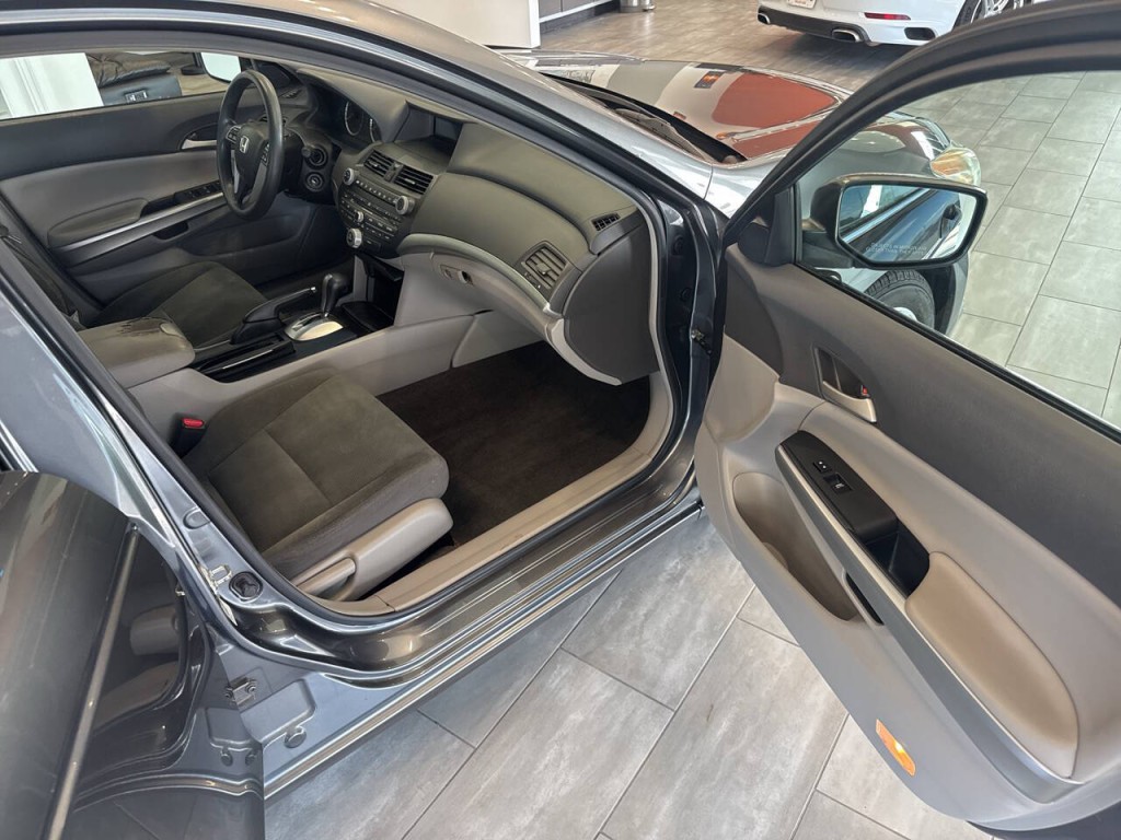 2009 Honda Accord Image 22