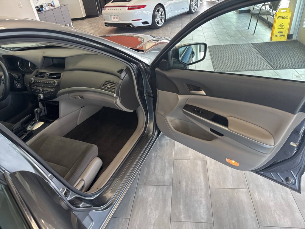 2009 Honda Accord Image 23