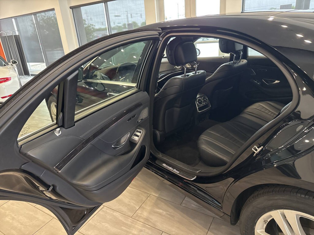 2019 Mercedes-Benz S-Class Image 36