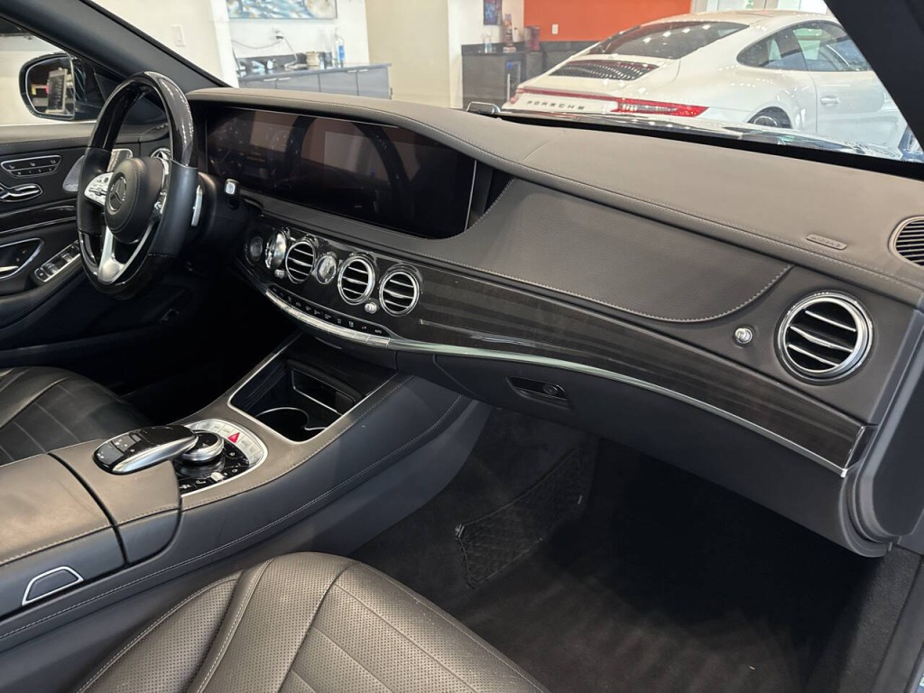 2019 Mercedes-Benz S-Class Image 52