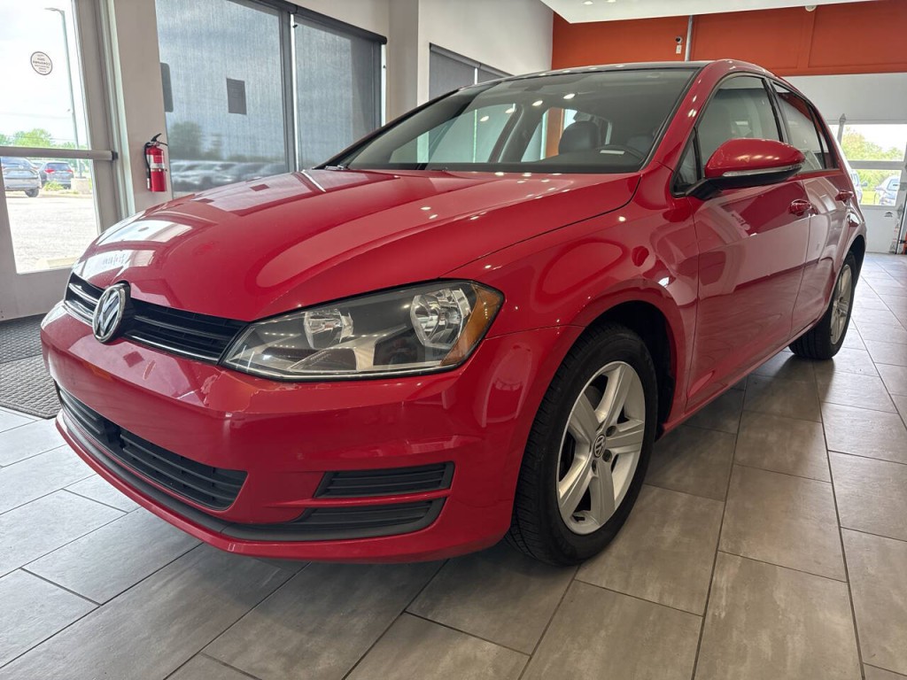 2017 Volkswagen Golf Image 3