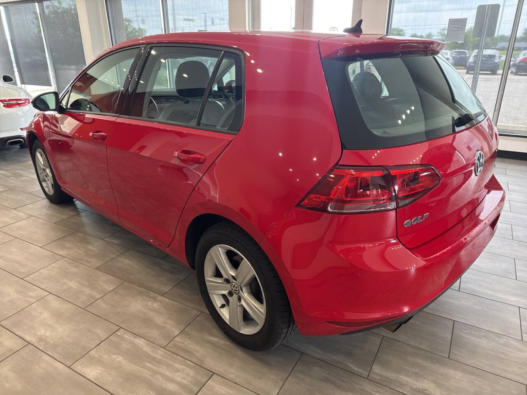 2017 Volkswagen Golf Image 5