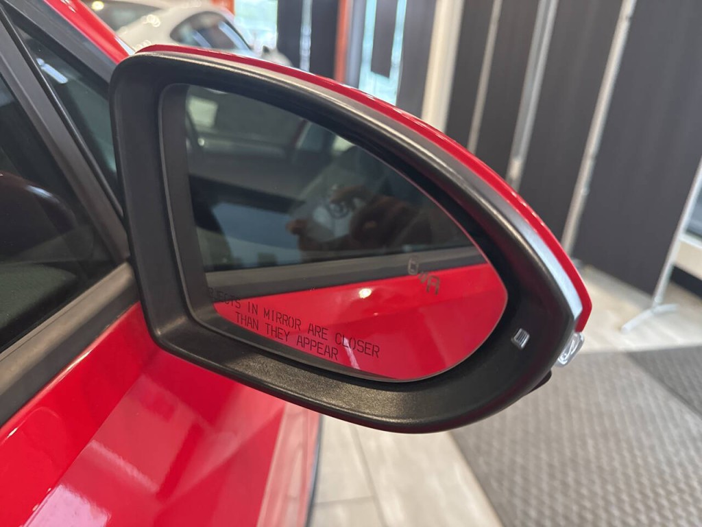 2017 Volkswagen Golf Image 41