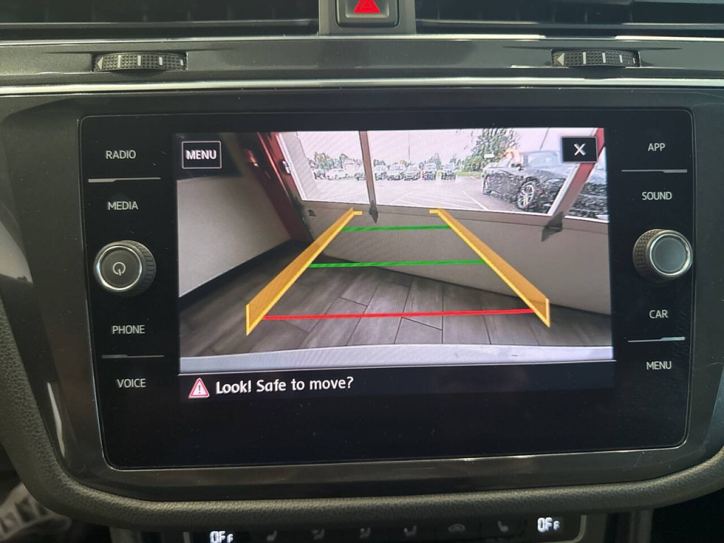2018 Volkswagen Tiguan Image 15