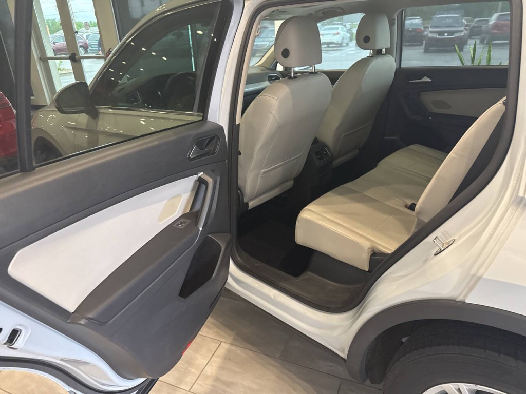 2018 Volkswagen Tiguan Image 20