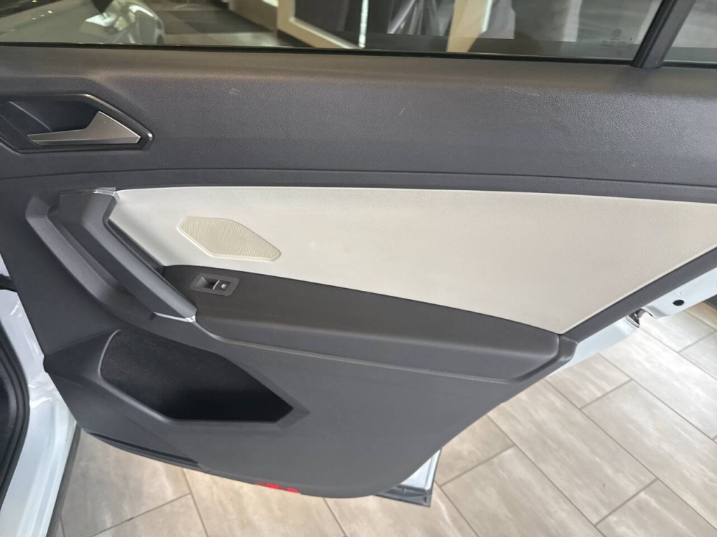 2018 Volkswagen Tiguan Image 31