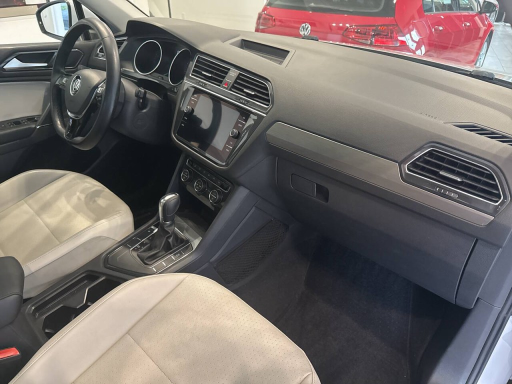 2018 Volkswagen Tiguan Image 38