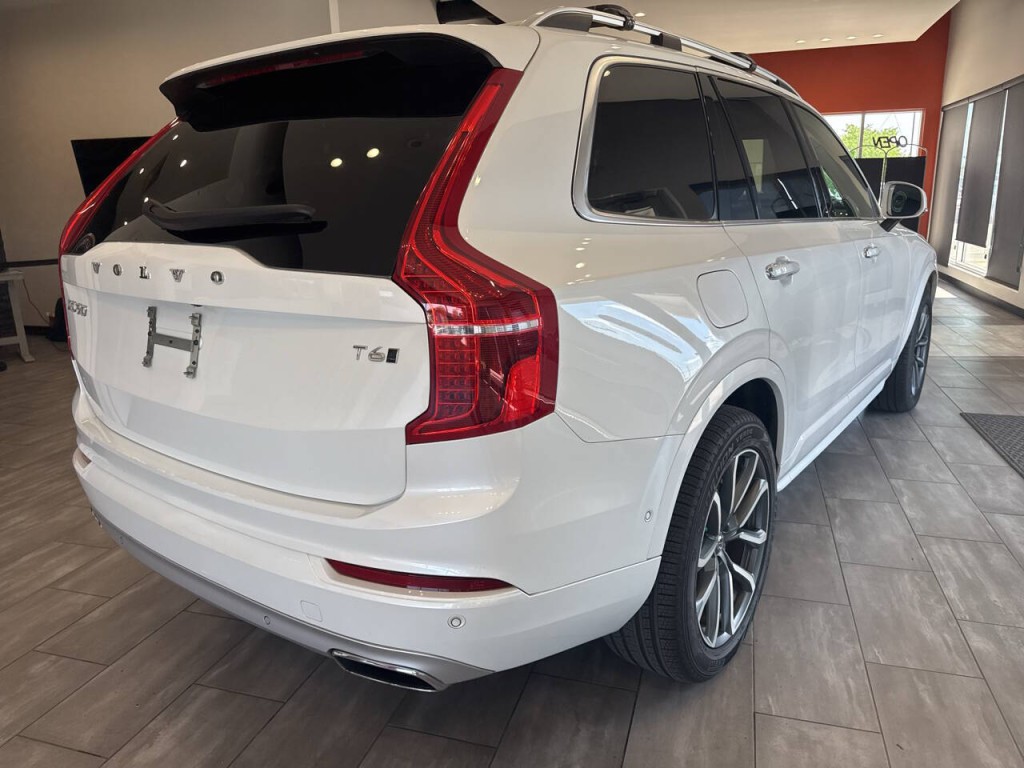 2019 Volvo XC90 Image 9
