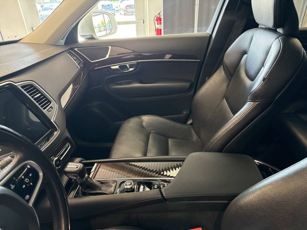 2019 Volvo XC90 Image 21