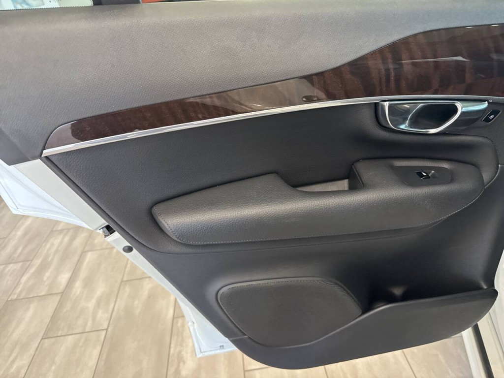 2019 Volvo XC90 Image 26