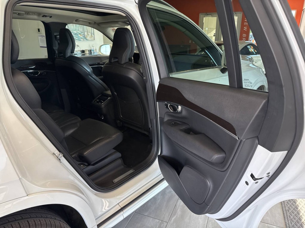 2019 Volvo XC90 Image 35