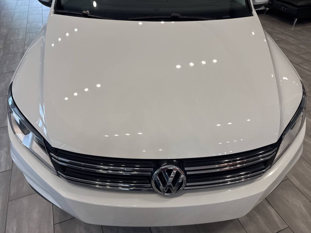 2017 Volkswagen Tiguan Image 10