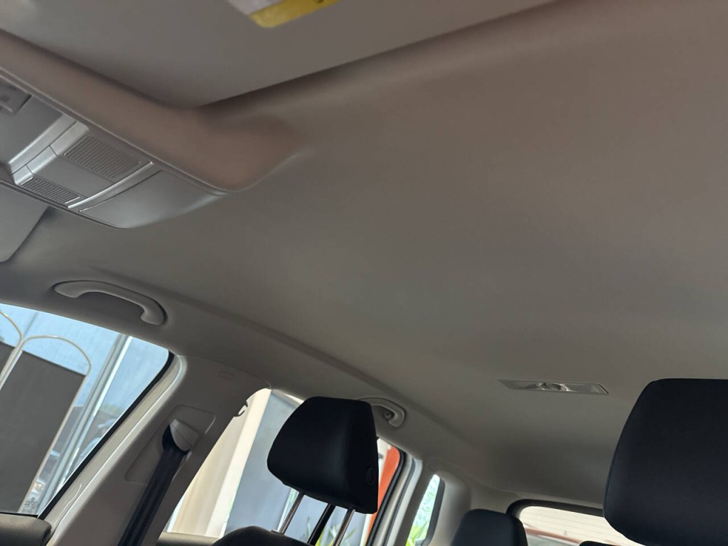 2017 Volkswagen Tiguan Image 23
