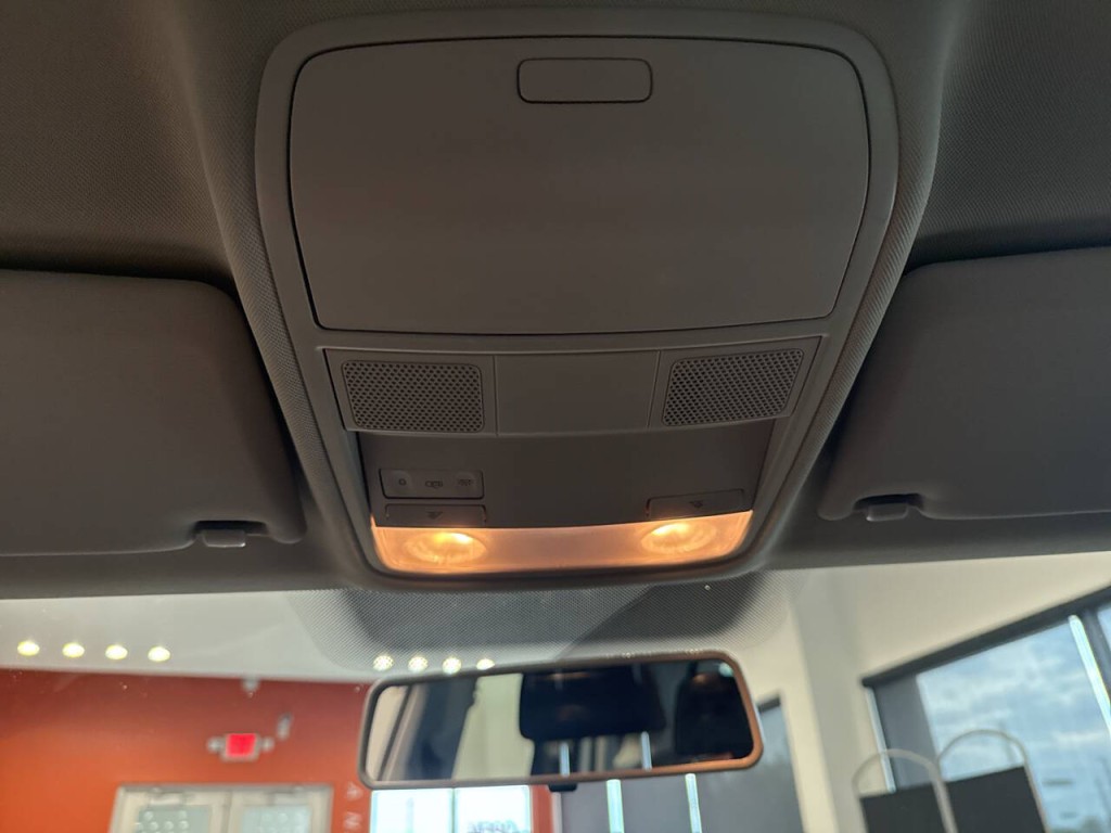 2017 Volkswagen Tiguan Image 24