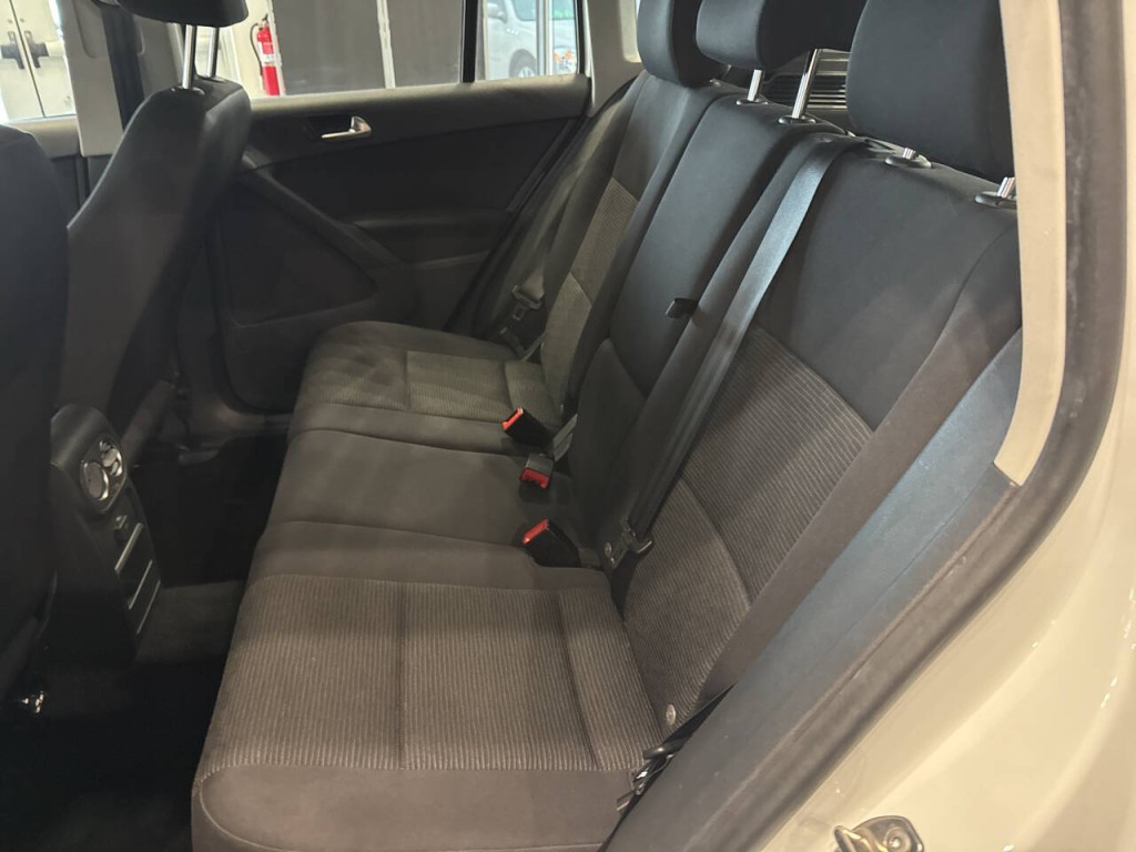 2017 Volkswagen Tiguan Image 27