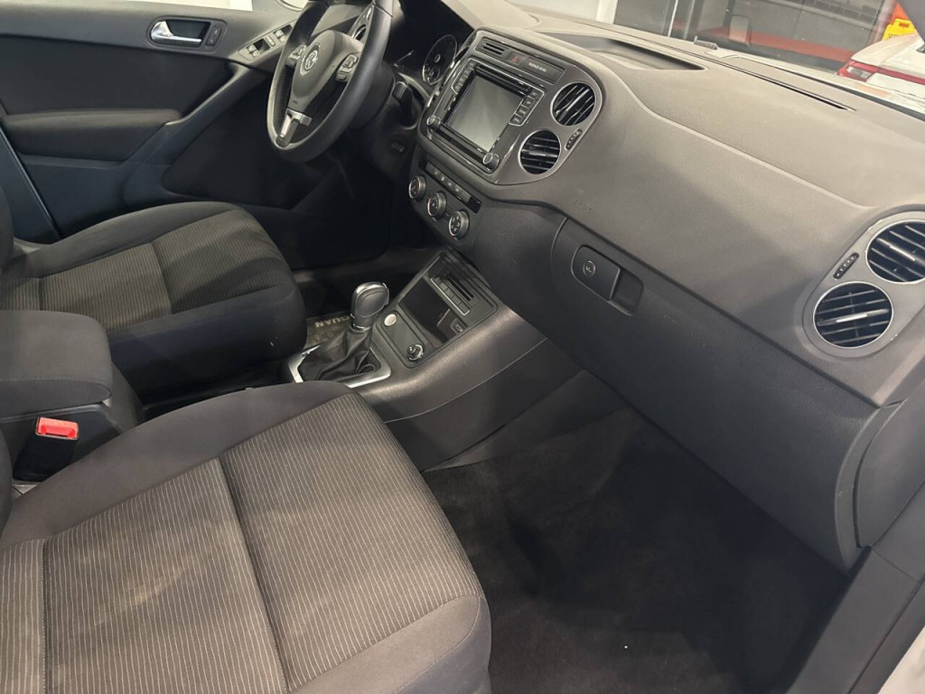 2017 Volkswagen Tiguan Image 39