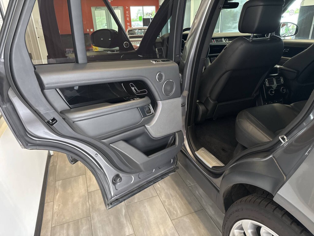 2019 Land Rover Range Rover Image 27