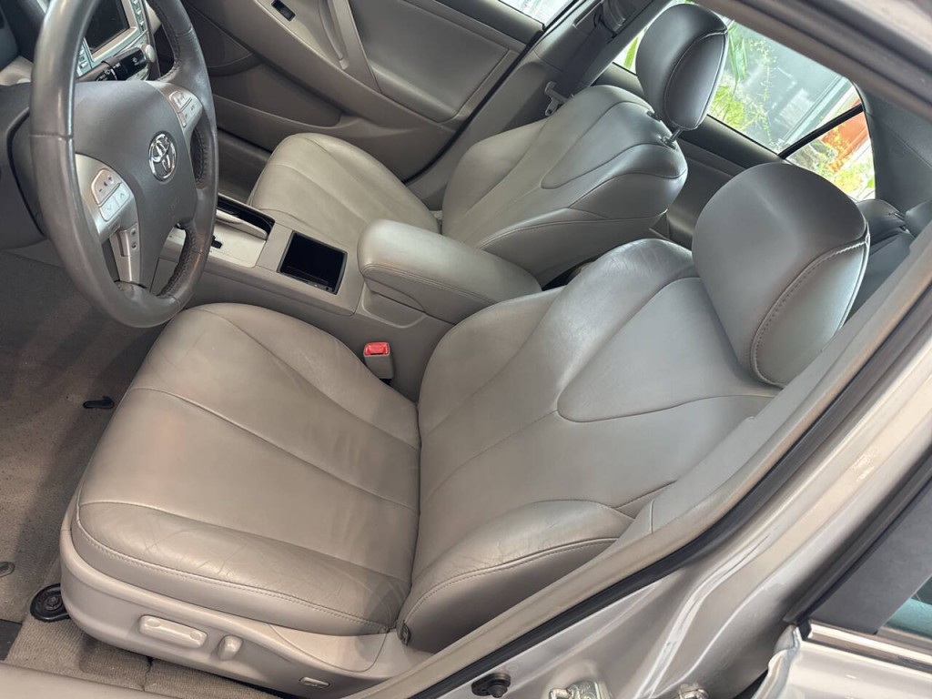 2009 Toyota Camry Image 15