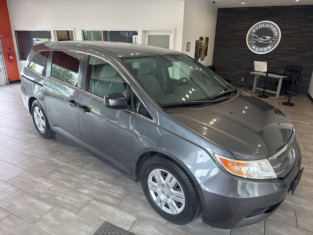 2013 Honda Odyssey Image 3