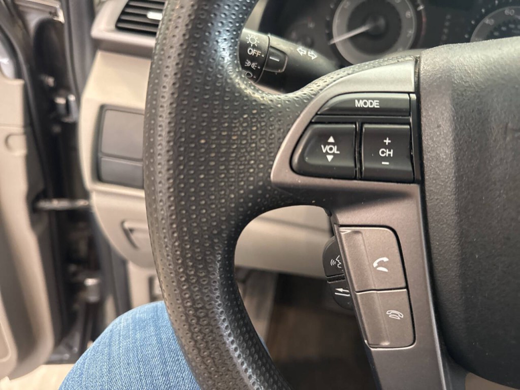 2013 Honda Odyssey Image 27