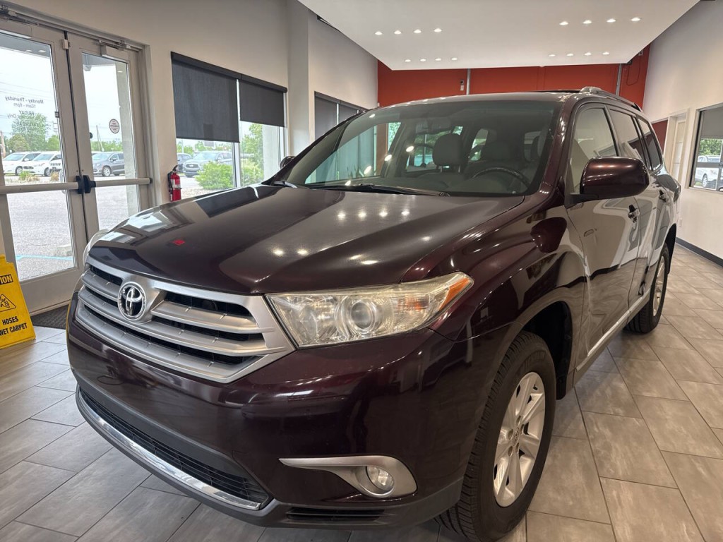 2011 Toyota Highlander Image 8