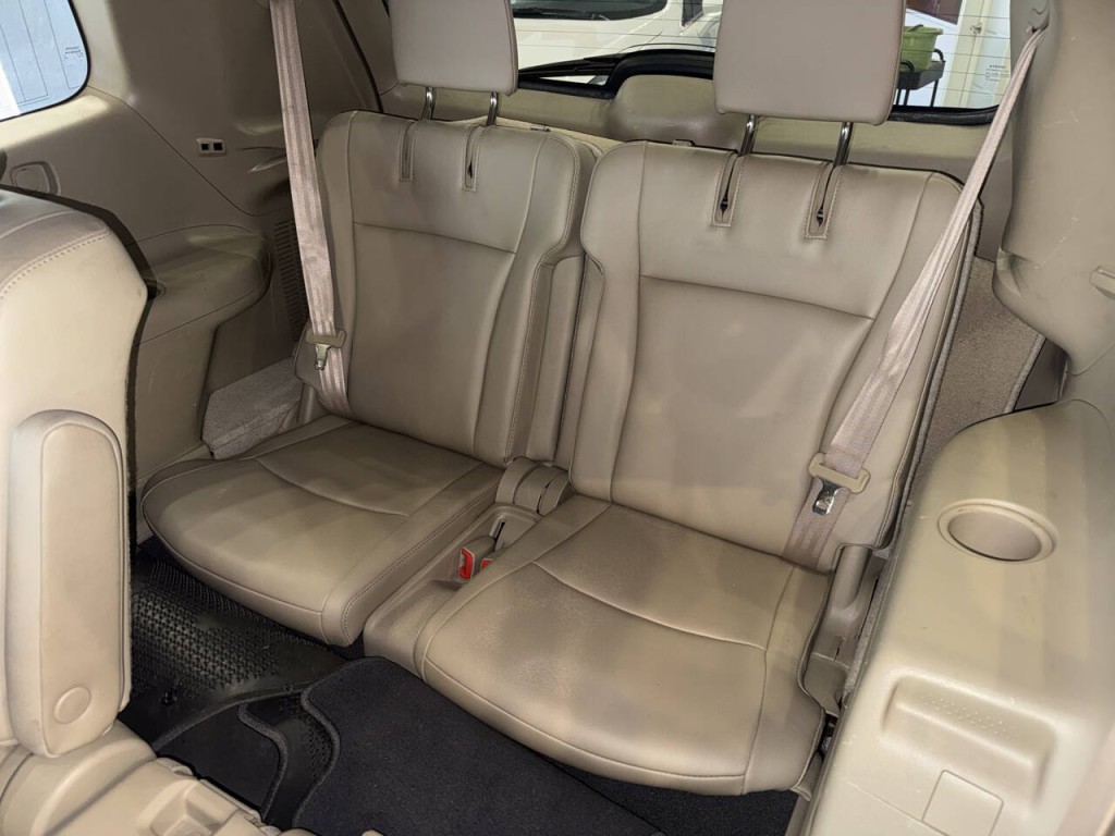 2011 Toyota Highlander Image 30