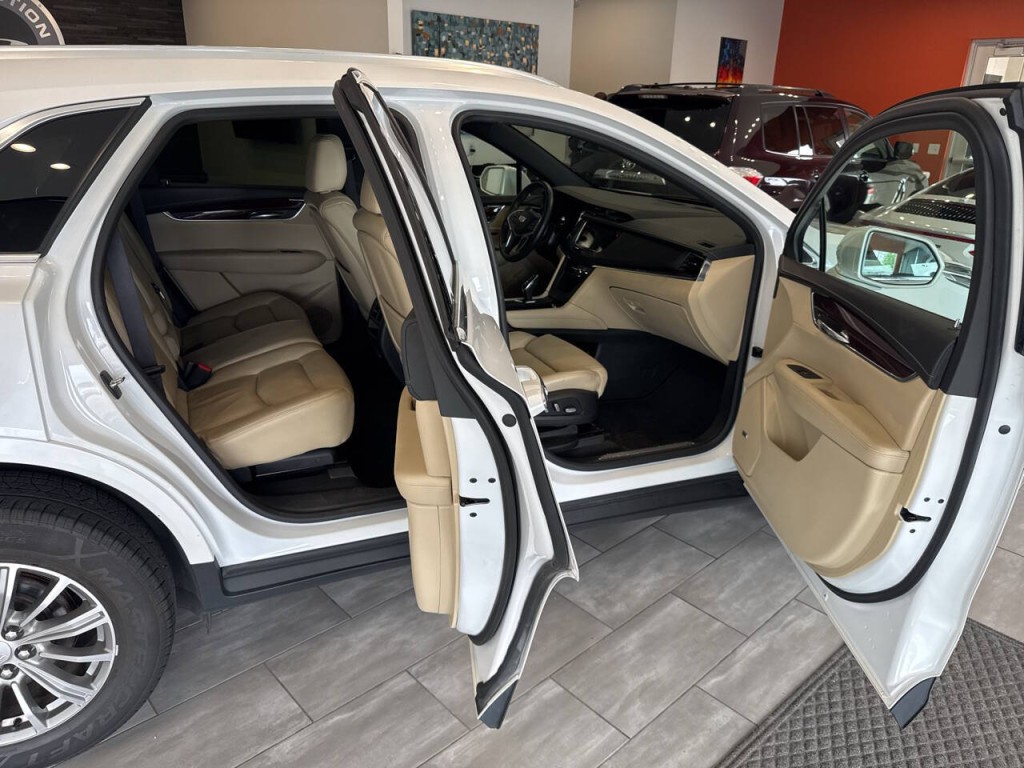 2017 Cadillac XT5 Image 15