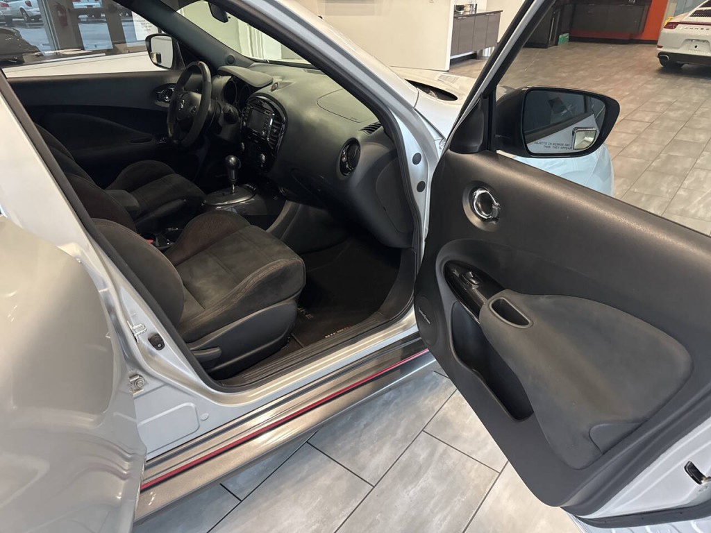 2015 Nissan Juke Image 17