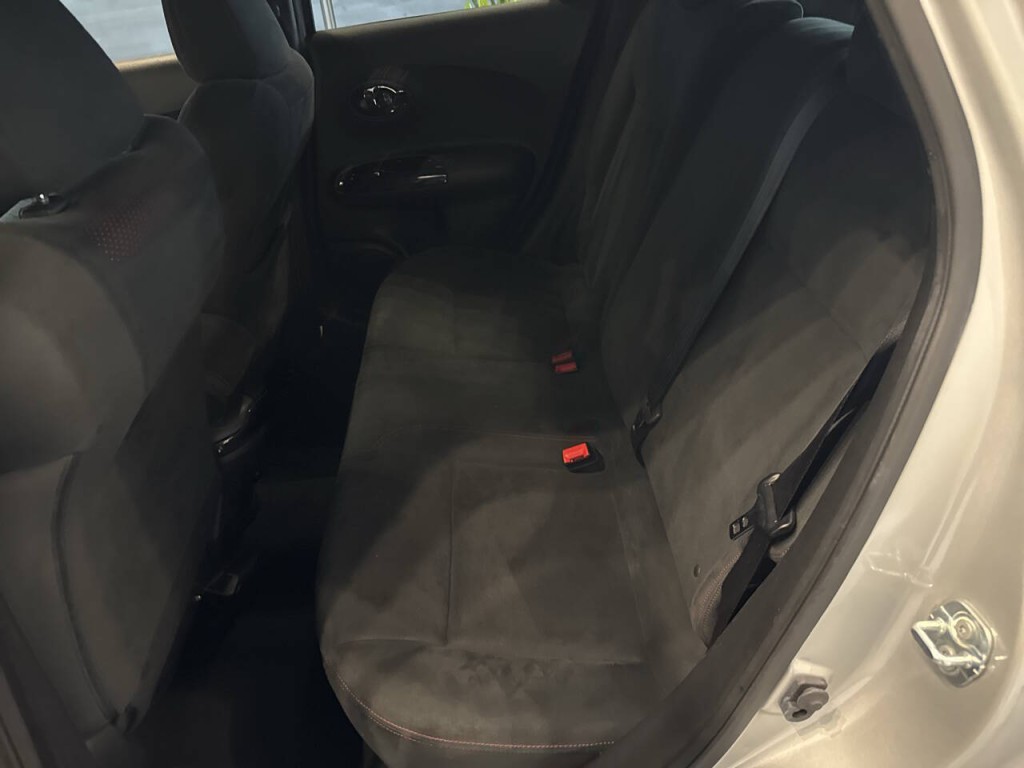 2015 Nissan Juke Image 28