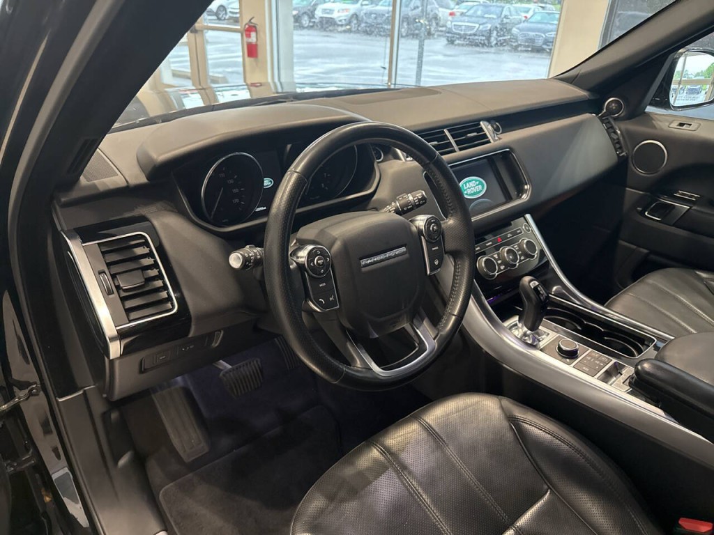 2016 Land Rover Range Rover Sport Image 19